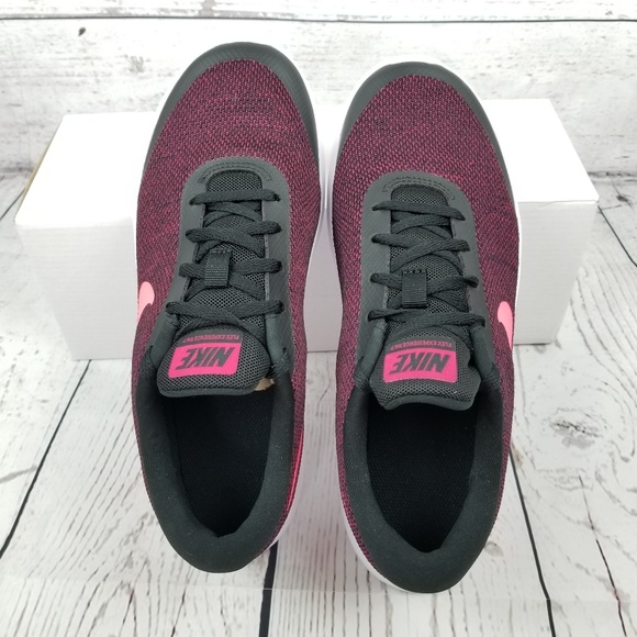 **Sold New Nike Flex Experience Run 7 - Picture 5 of 7